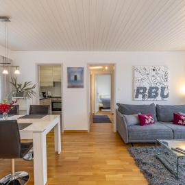 Mama Home Apartments mit Parkplatz
