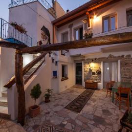 B&B Pascal House Nuoro_IUN E5016, khách sạn ở Nuoro