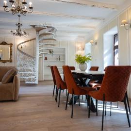 Apartmaji Hiša kranjske čebele, hotel in Višnja Gora