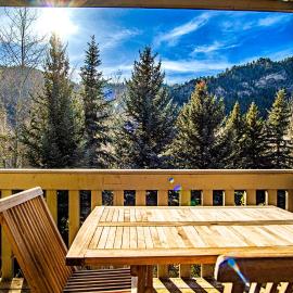 SV109 - Walk to Lifts & Town - Hot Tub & Pool, hotel din Ketchum