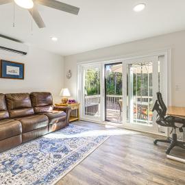 Ocean Point Hideaway: 2-Story Unit on 3 Acres!, hotel sa East Boothbay