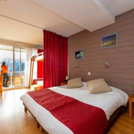 Village Vacances Le Tarbesou - Pied de piste station Ax 3 Domaines, hotel in Ax-les-Thermes