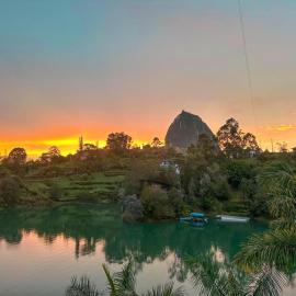 Sotavento Cabañas, hotel v mestu Guatapé