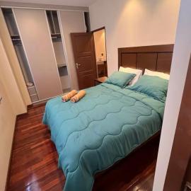 Departamento Nuevo con Domótica y Piscina en mejor zona de Cochabamba, hotel in Cochabamba