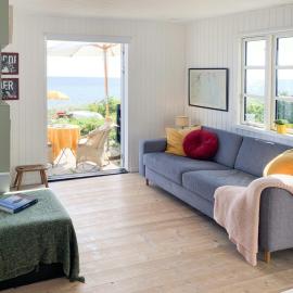 Beachfront House At Hølken Beach, hotel en Odder