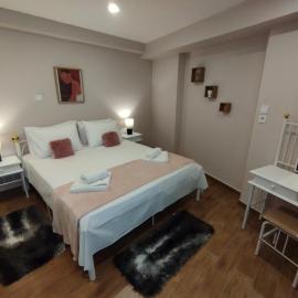 Αρσινόη apartments 3, hotel en Arájova