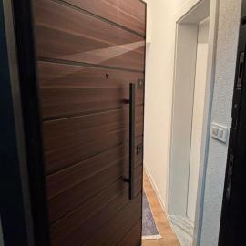 TESLA 132 Apartment 9
