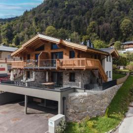 Tauernlodge Berglust, hotel in Bramberg am Wildkogel