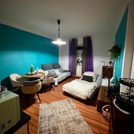 Ferienwohnung HAPPYHOME Bahnhofnah gemütlich familiär, отель в городе Арнштадт