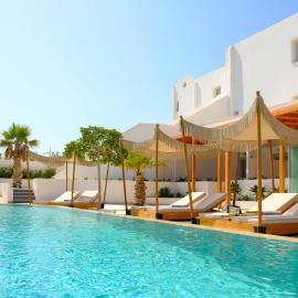 Safrani Suites, hotel Fírában