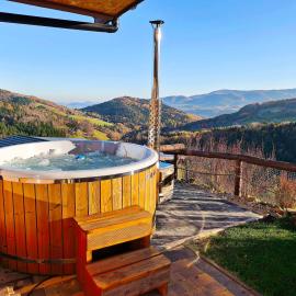 Agroturystyka Faron, hotel u gradu 'Rozdziele'