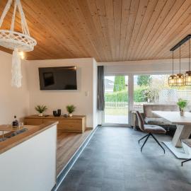 Ferienhaus Gehrenblick、Oberletzenのホテル
