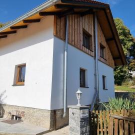 Time Out Moments Haus mit eigener Sauna, hotel in Grafenau
