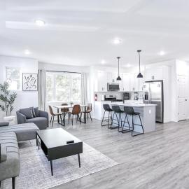 Newly Built Lake House Near NYC EWR MetLife AD Mall