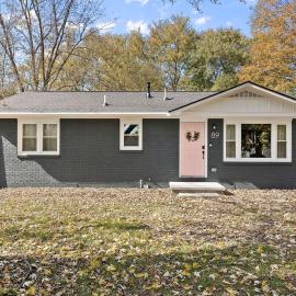 Charming home just 30 minutes north of Nashville, hotel a White House