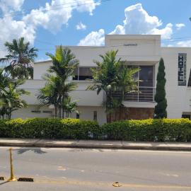 Hotel PREMIUM HOUSE, hotel in Floridablanca