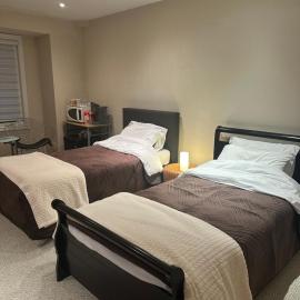 Woodbine Beach private stay near History, Toronto