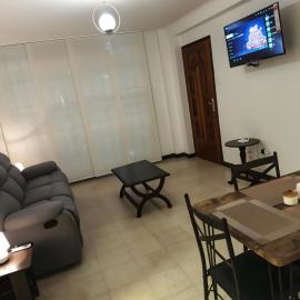 Apartamento Espacioso Como Nuevo con 2 Habitaciones y a 5 minutos de San Bernardino con Ascensor Operativo