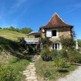 la cachette bas