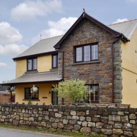 Ty Glyndwr, Hotel in Ystalyfera