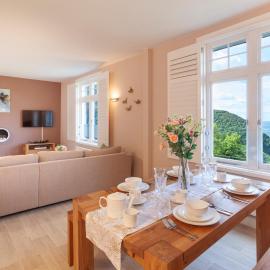 Haven Heights, hotel i Martinhoe