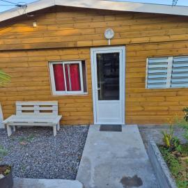 Chalet Les Planifolias, ξενοδοχείο σε Saint-Philippe