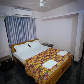 Joy Homestay, hotel in Māvalli