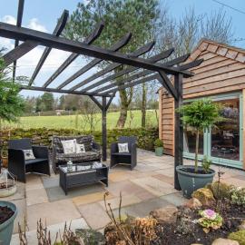 Little Pines Lodge, hotel a Rushton Spencer