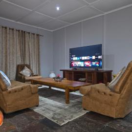 Nandoni Maritime Home, hotel in Thohoyandou