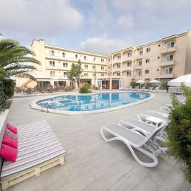 Hotel LLITERAS, hotel u gradu Kala Rađada