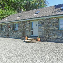 Ty Hir Bwlch Gwyn Farm Equestrian Centre, Hotel in Fairbourne