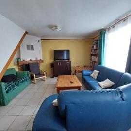 Chambre privée, communs partagés avec autres Locataires, hotel din Tregueux