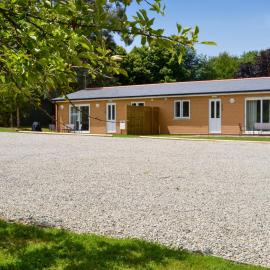 Deer Cottage 2 Uk39332, hotel u gradu Biddenden