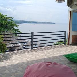 Amed Sari Beach Guesthouse