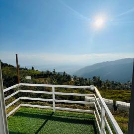 The fun and fitness agro resort, hotel u gradu 'Mahānkāl'