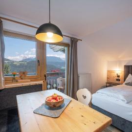 HAUSERHOF Farmhouse with Dolomite View
