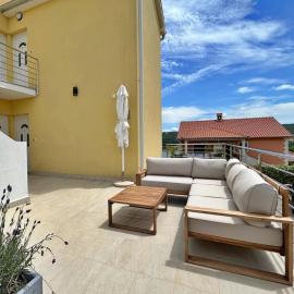 Apartments with parking space Cizici, Krk - 22046