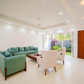 Luxury 5BR Family Villa - Minutes to Colombo
