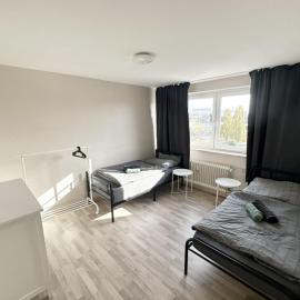 Work and Stay near Frankfurt Airport 2BR and Balcony