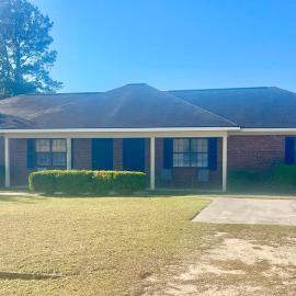 Simply Home, hotel in Statesboro