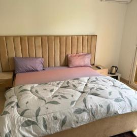 Alone, hotel i Dakar