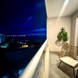 Apartamento con vista,piscina y playa -SantaMarina-803