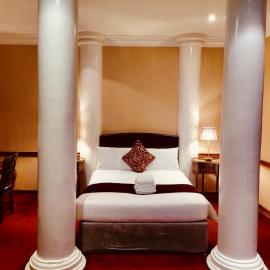 Russell Court Hotel