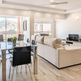 Spacious apartment with a view - historic center by REMS