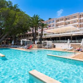 Hotel Na Taconera Sport & Relax, hotel in Cala Ratjada