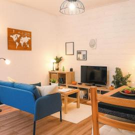 Appartement chaleureux, hotel a Besançon