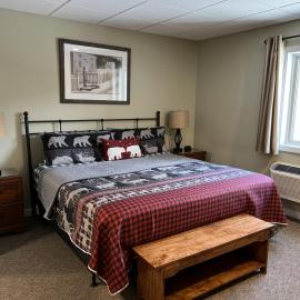 King Room with River and Mountain Views, Pool and Hot Tub near Loon, hotel a Lincoln