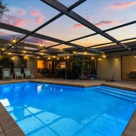 Family-Friendly 4BR Getaway Saltwater pool
