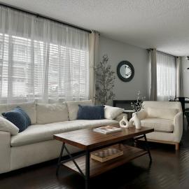 The Nest Manhattan Beach, Partial Ocean View