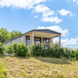 Camping Papillon Bouillon - Vakantiehuis Premium, ξενοδοχείο σε Bouillon